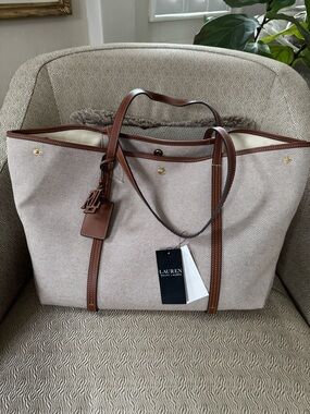 NWT Ralph Lauren
Canvas & Leather Emerie Extra Large Tote Bag